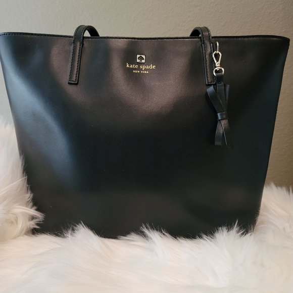 Kate Spade New York Sawyer Street Maxi Leather Tote - Picture 4 of 16